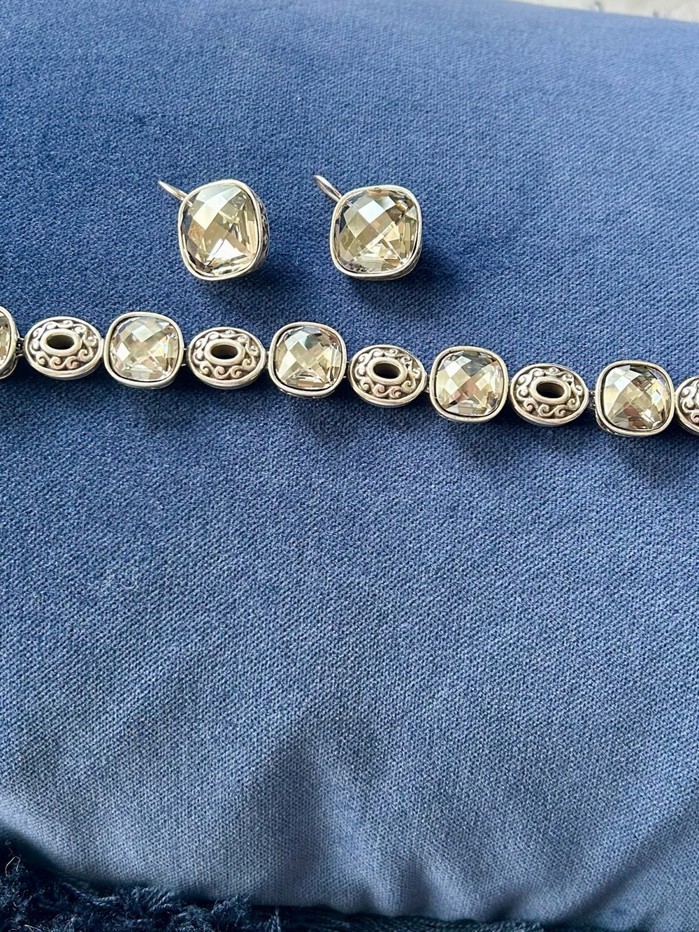 Brighton Elegant Bracelet and Earrings Set - Picture 5 of 5